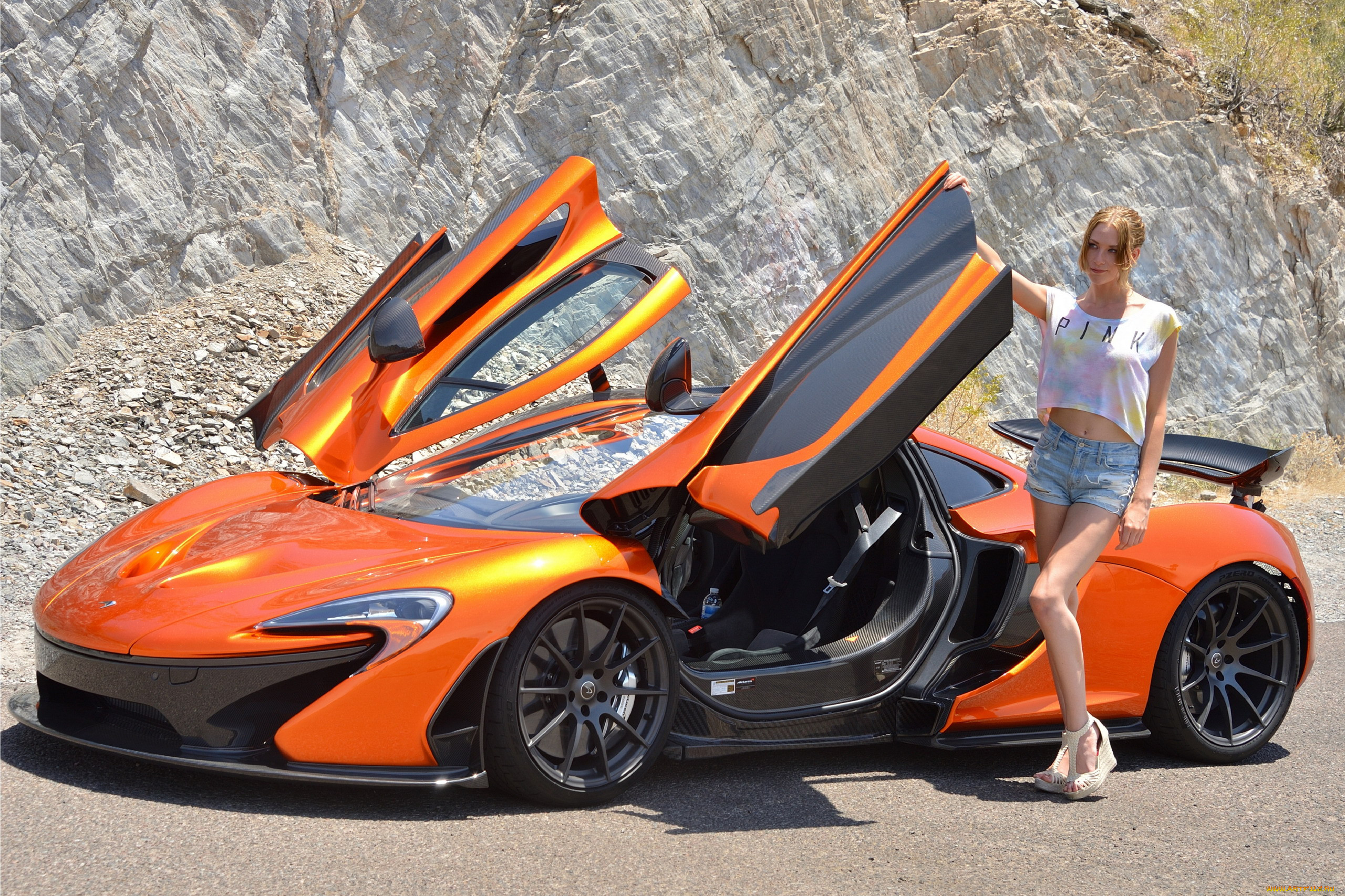 , -  , mclaren